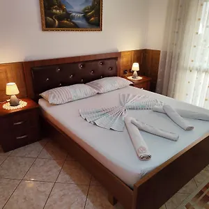 Artur's 2 Apartment