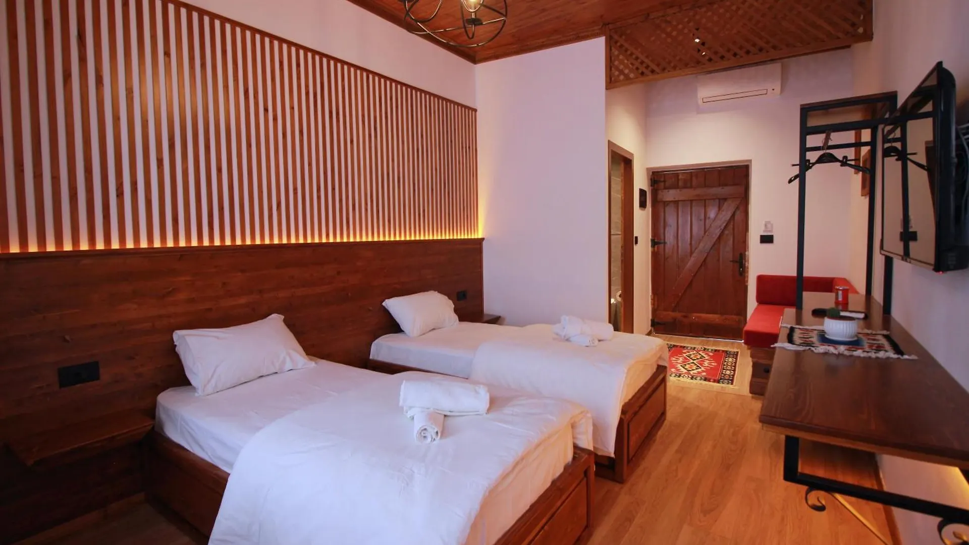 Grey Stone Hotel Gjirokaster Guest house